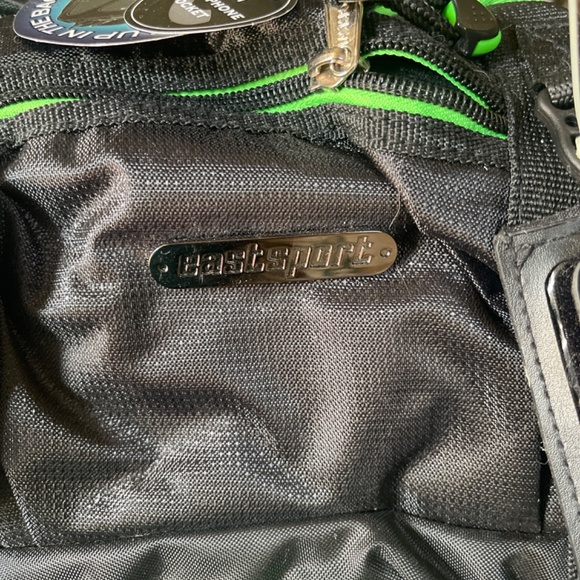 Backpack Tech - Picture 2 of 3